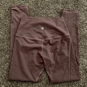 Lululemon yoga pants